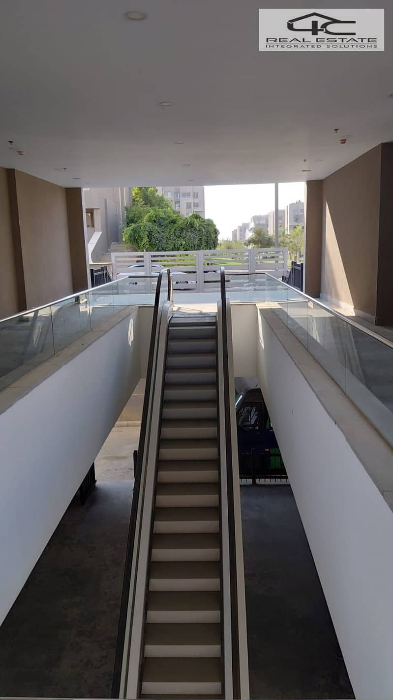 7 WhatsApp Image 2025-12-11 at 3.20. 12 PM (1). jpeg