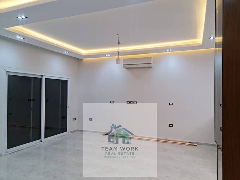 5 48a5b081-6802-48cb-863d-11787ab38932. jpg