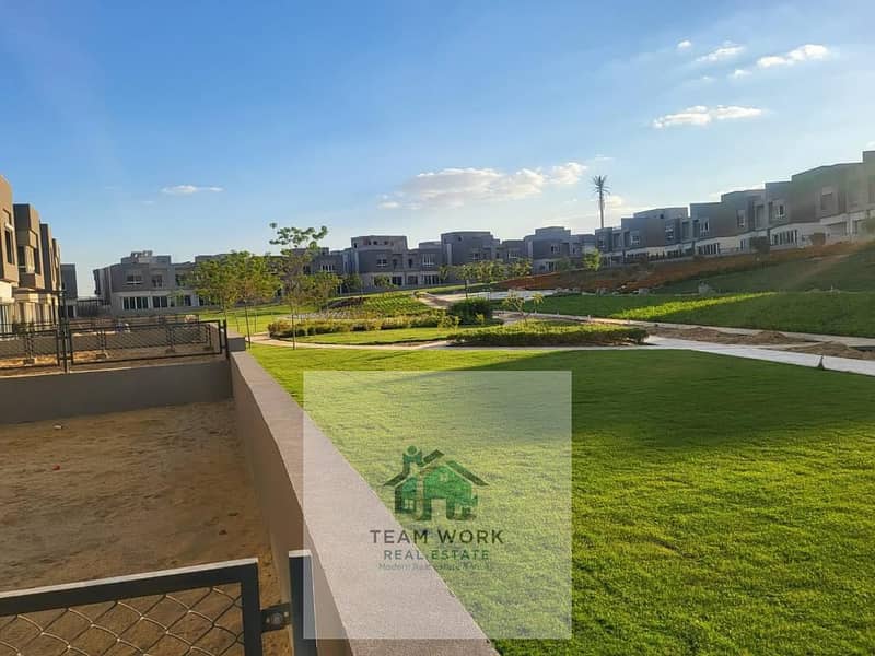 11 586403635_24238180992525192_5857354359001184455_n. jpg