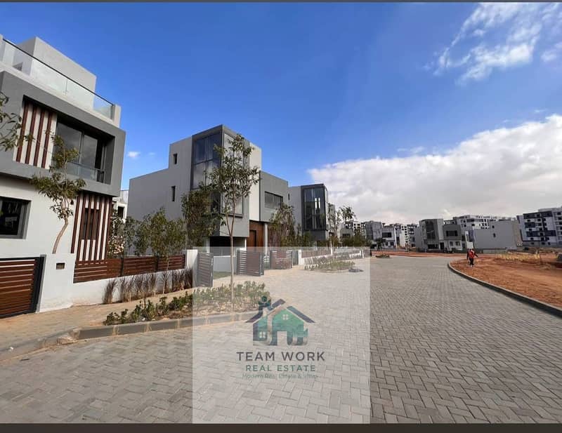 12 595071213_729325776902871_7635919133142510860_n. jpg