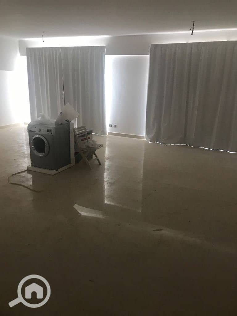 2 aabeda2c-df28-4183-85f1-c1ca45424d0c. jpg