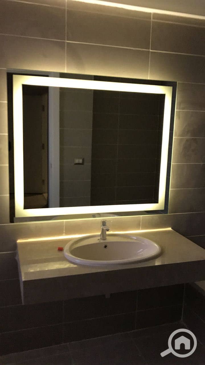 9 72aa1089-fdae-4683-bb48-3958e1229ccc. jpg