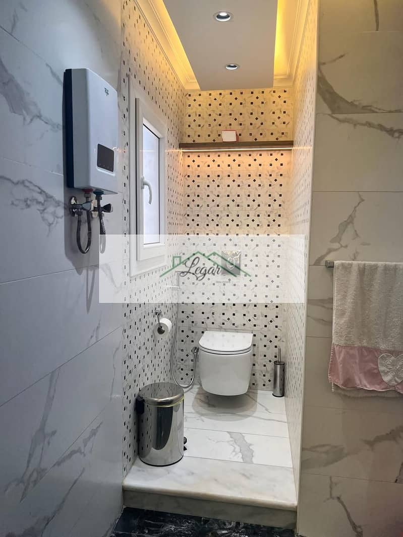 5 WhatsApp Image 2025-12-10 at 2.28. 37 PM (1). jpeg