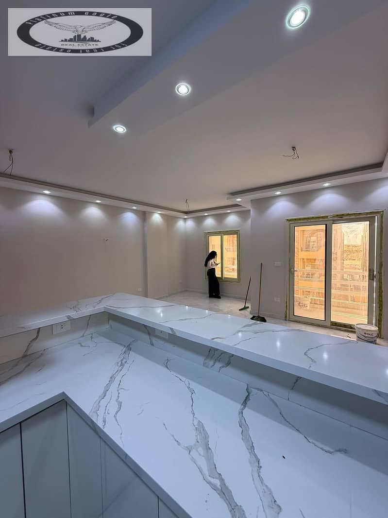 3 78129640-cc42-4f9a-8f81-0e54d631dcae. jpg