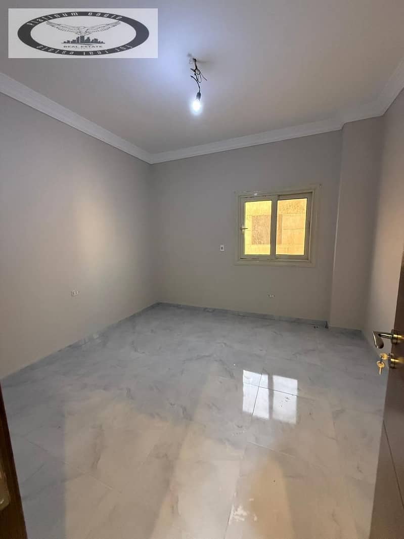 7 bf96ed35-4e24-40a4-b09d-4c9c08109c8b. jpg