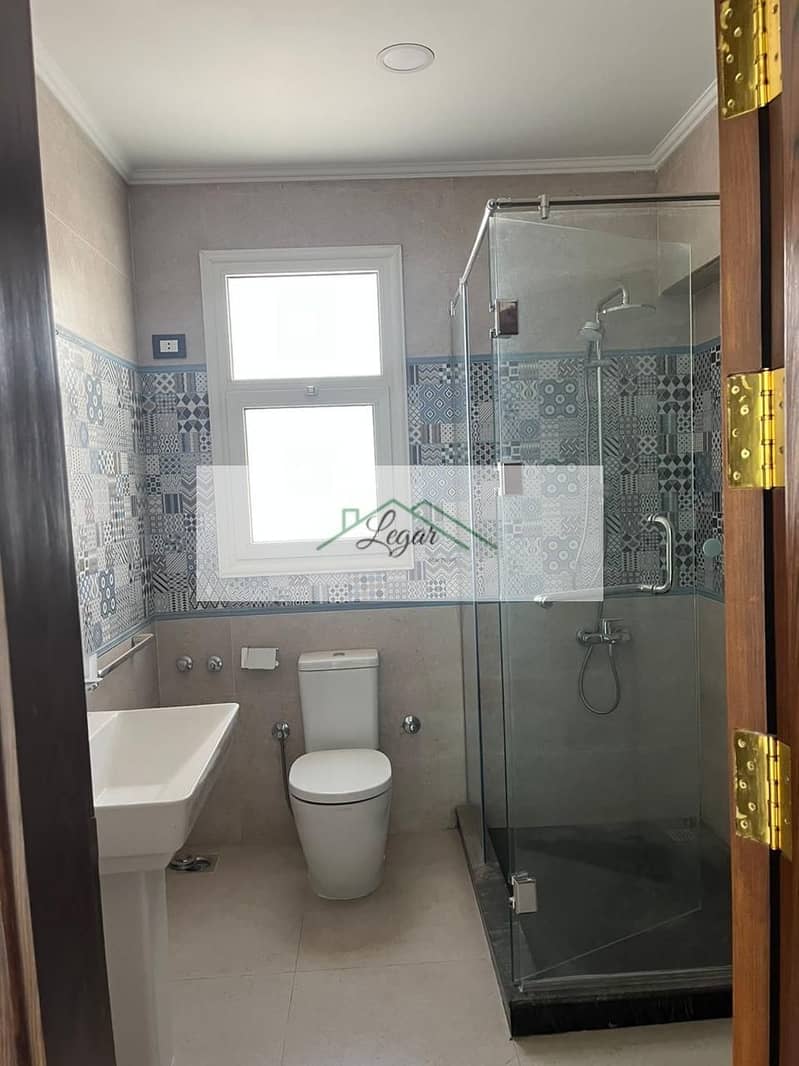 10 WhatsApp Image 2025-12-10 at 12.43. 29 PM. jpeg