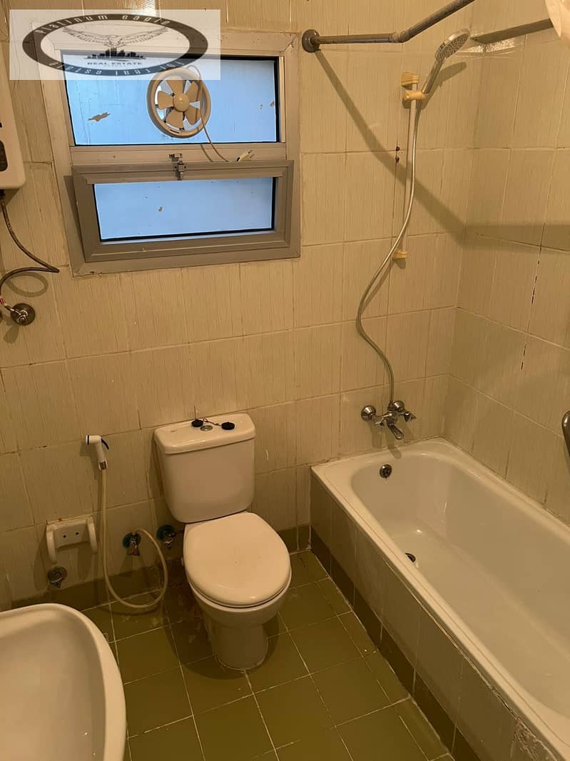 9 9272714b-fbe6-4894-8cd8-77b946685c48. jpg