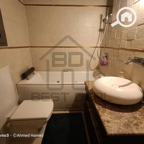 4 3422890d-f3a4-4197-a382-52459a093edc. jpg