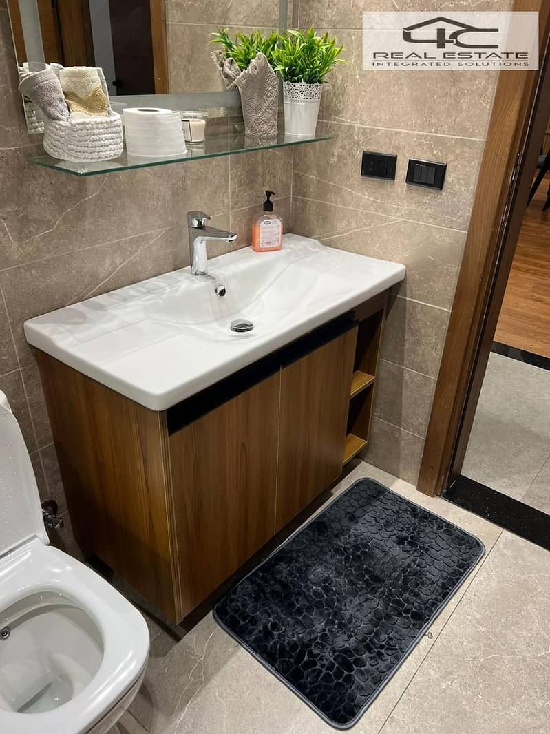 11 WhatsApp Image 2025-12-11 at 16.29. 06 (1). jpeg