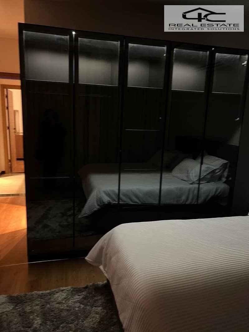 17 WhatsApp Image 2025-12-11 at 16.29. 11 (1). jpeg