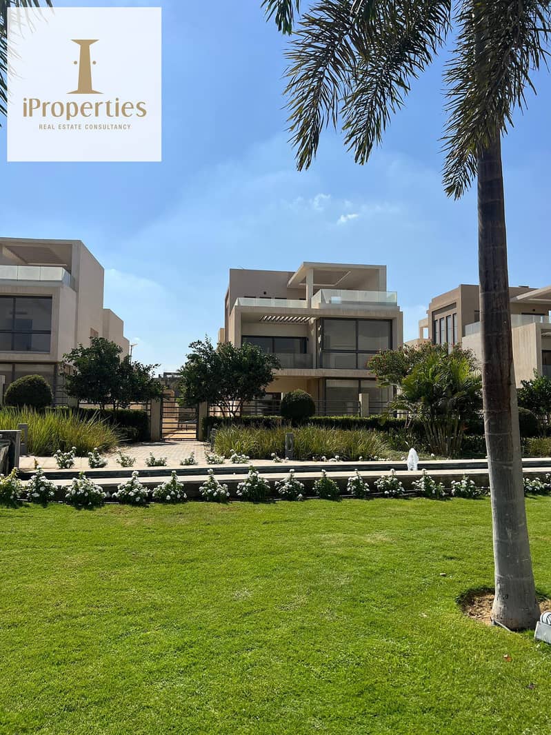 8 558868167_122105438493032124_3257687424470314219_n. jpg