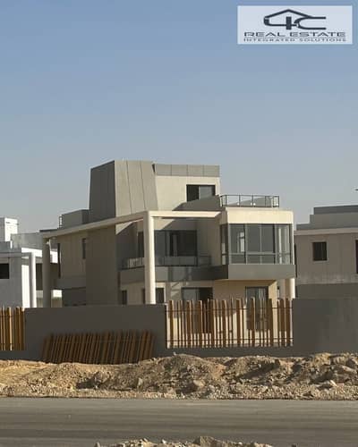 5 Bedroom Villa for Sale in Mostakbal City, Cairo - WhatsApp Image 2025-10-22 at 04.32. 25. jpeg