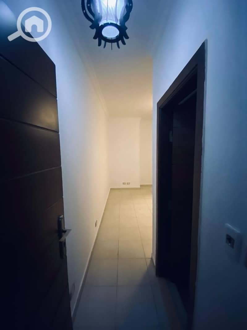 11 dfd4c848-61dd-4c73-8070-a58382ad482d. jpeg