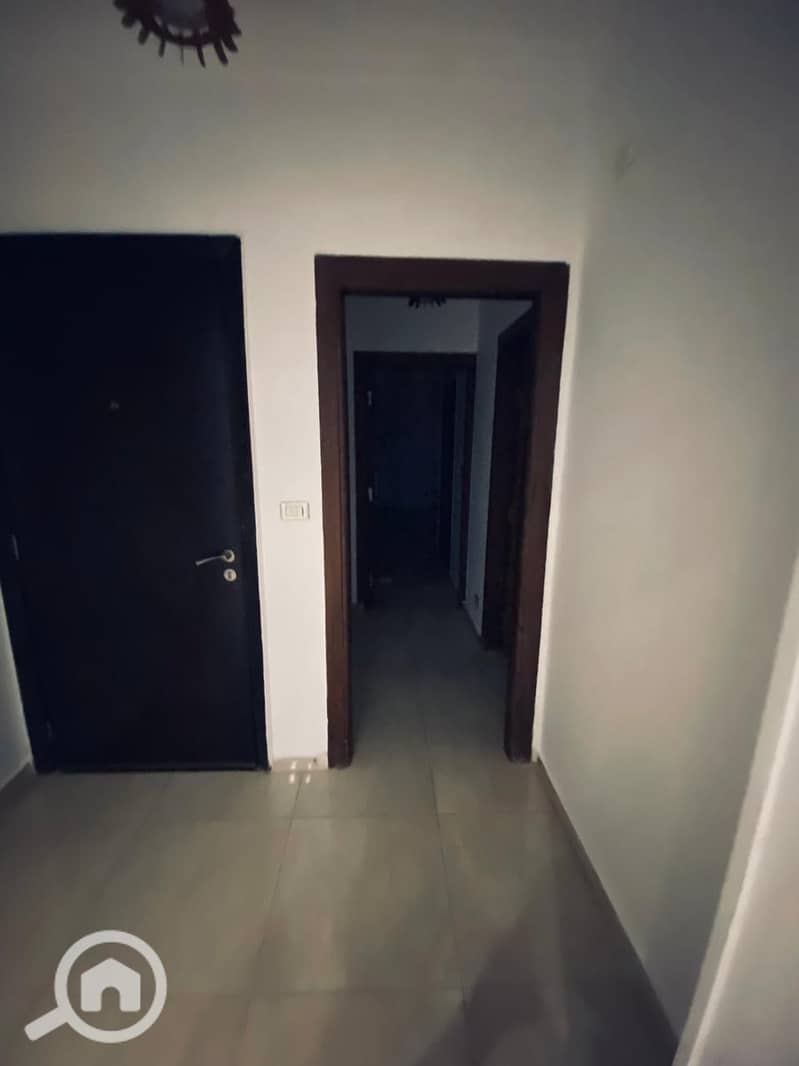 12 ed5e4f6f-c440-4b37-9ee1-a55dc853cba7. jpeg