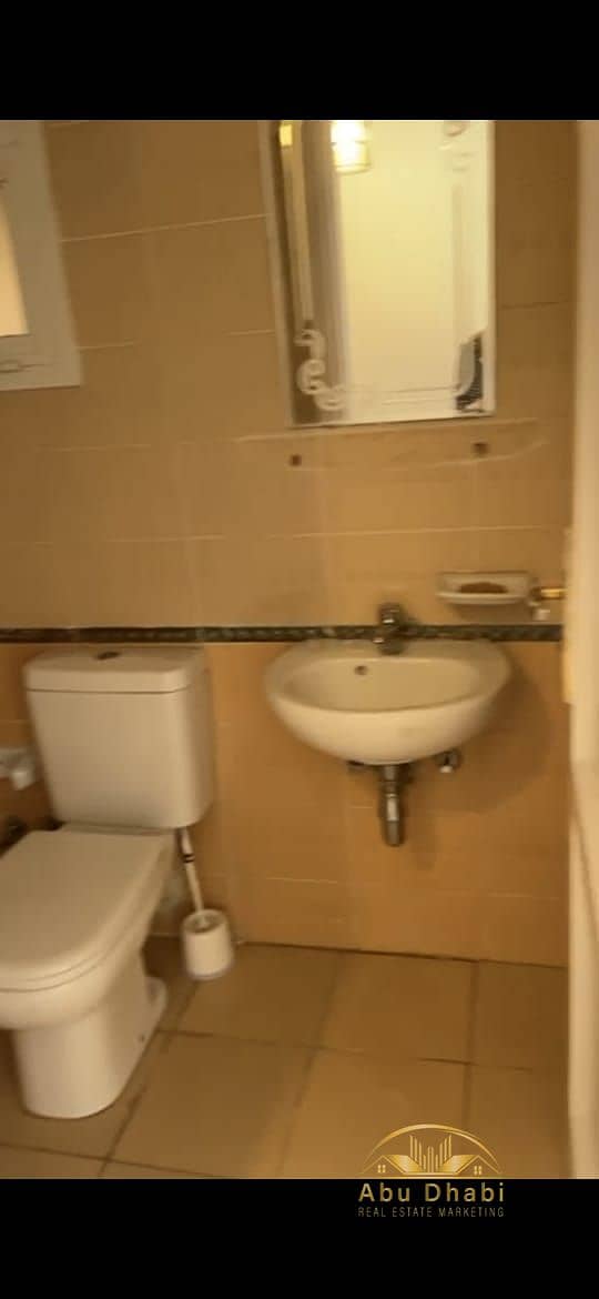 6 5b274290-7f17-4641-8433-78a509d481d5. jpg