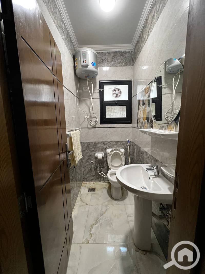 5 WhatsApp Image 2025-12-11 at 16.14. 44. jpeg