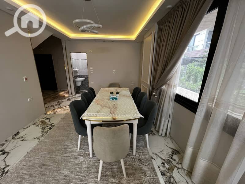 18 WhatsApp Image 2025-12-11 at 16.14. 38 (2). jpeg