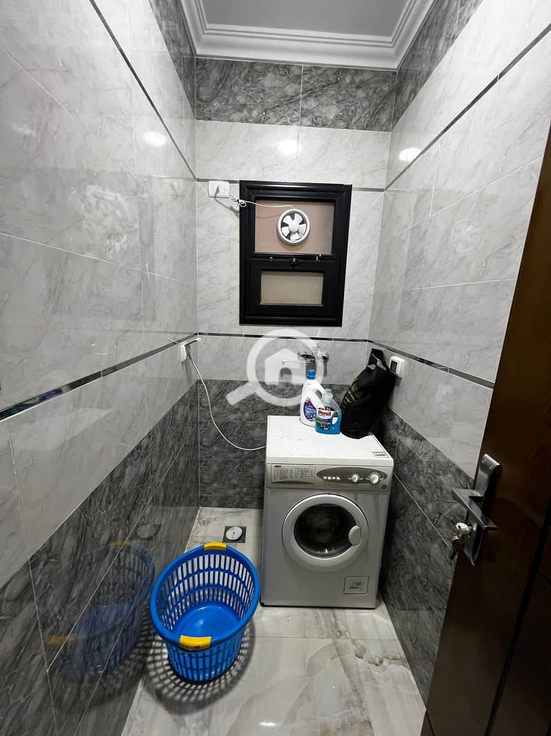 31 WhatsApp Image 2025-12-11 at 16.14. 34 (3). jpeg