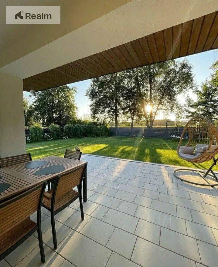 WhatsApp Image 2025-09-25 at 17.33. 02_1e528db8. jpg