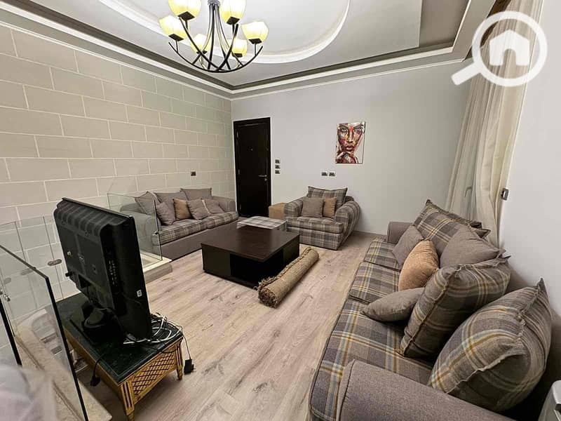 8 7ca73779-b19f-4f0f-8e66-f8b1a88f4d57. jpg