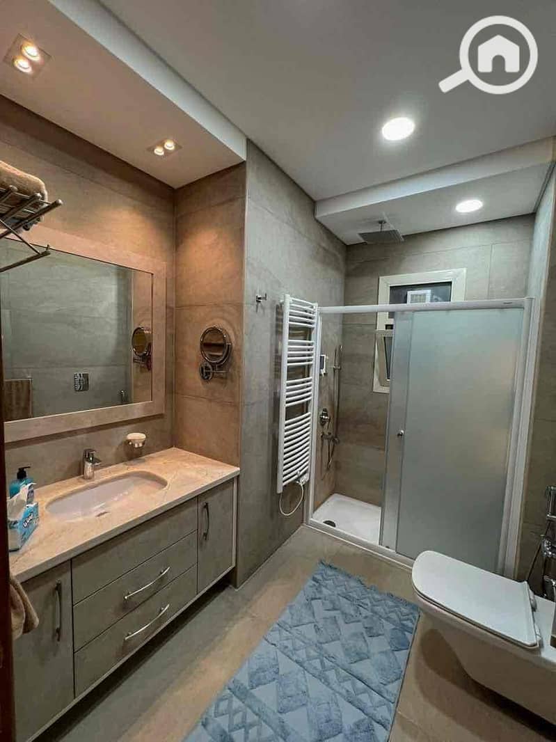 11 e12dab62-1d26-4e17-921b-2a6c04477336. jpg