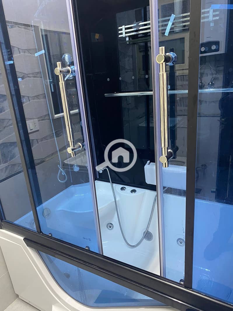 8 b71b6380-2057-4e86-8ae6-fefba2531293. jpeg