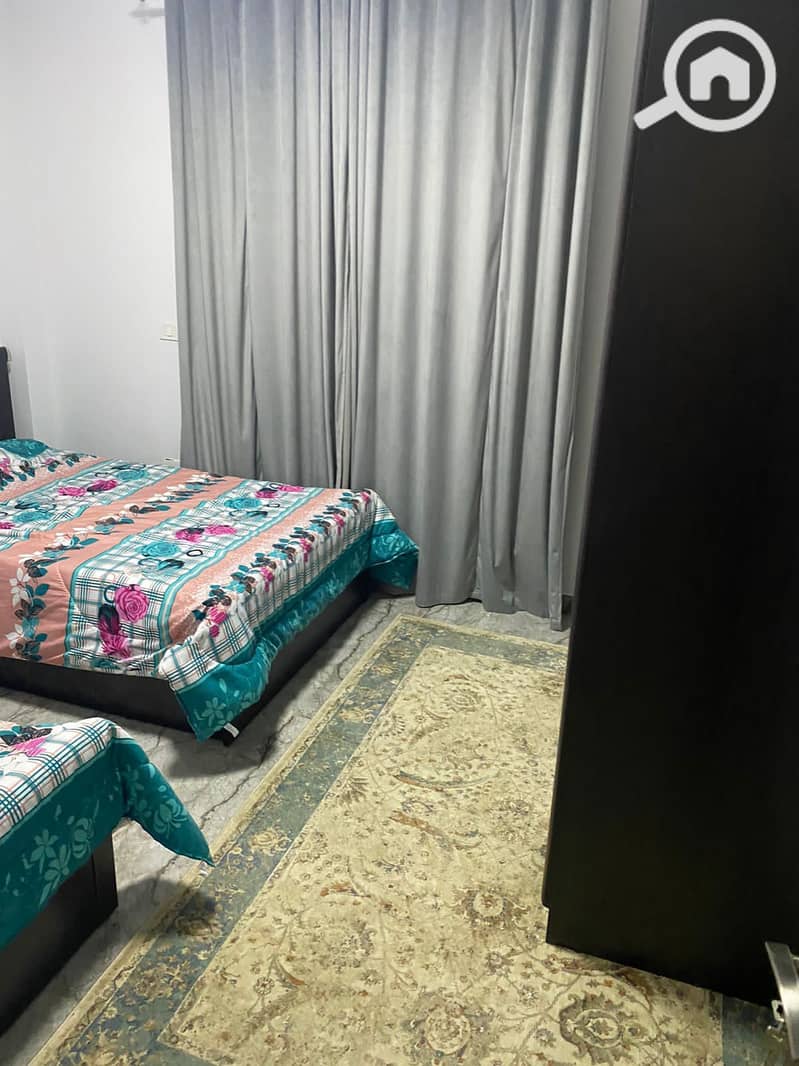 14 e0b402ad-5beb-4cb0-9b2e-ef929dde3851. jpeg