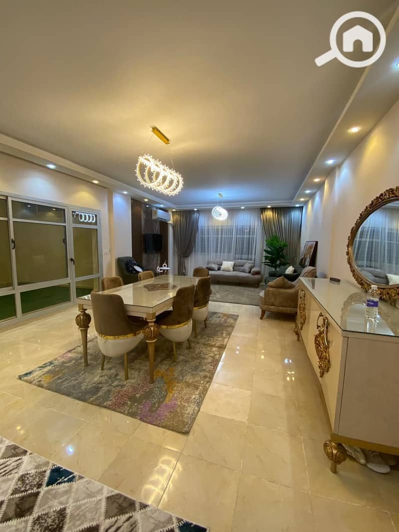 3 6e12b2b8-7d8f-4bd5-a6b0-bf6329e87b05. jpeg