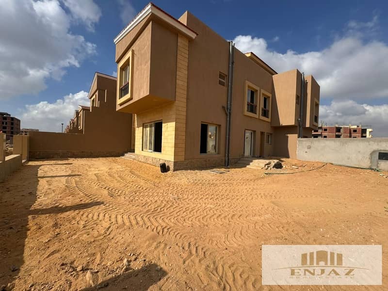 3 WhatsApp Image 2024-12-18 at 20.31. 27_c6b2e9f6. jpg