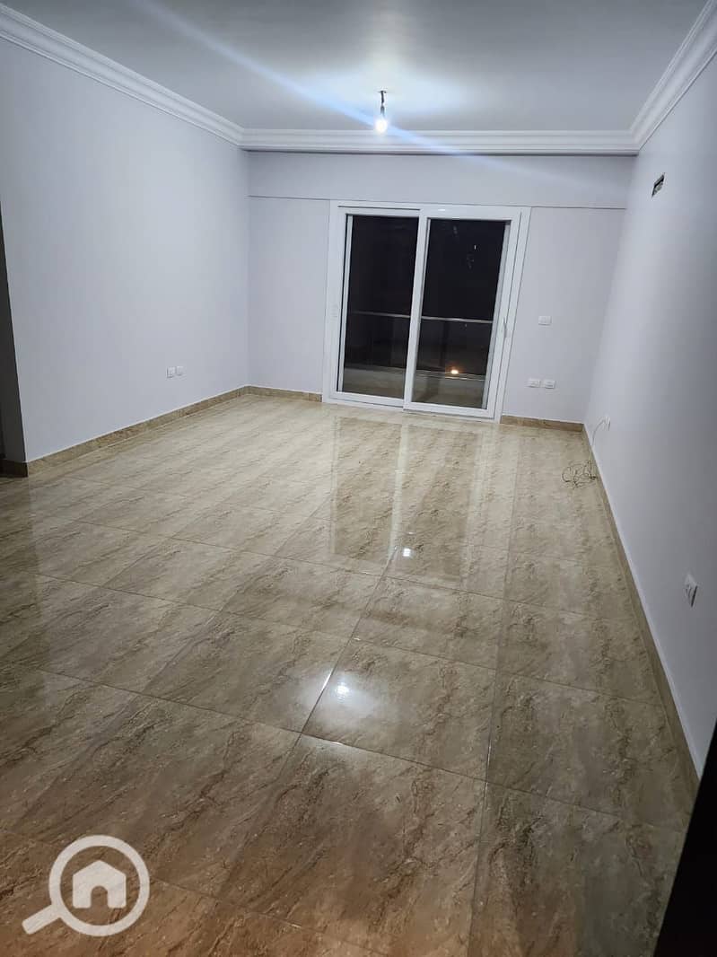 5 580af5e6-b63c-49b5-8ed6-36c8229a9a71. jpeg