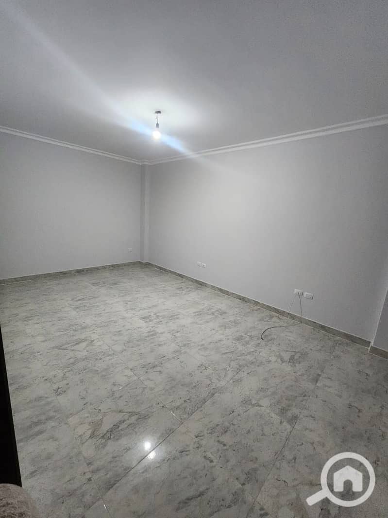 11 ccb9a6e9-fd20-4750-87f8-c75eff1ad772. jpeg