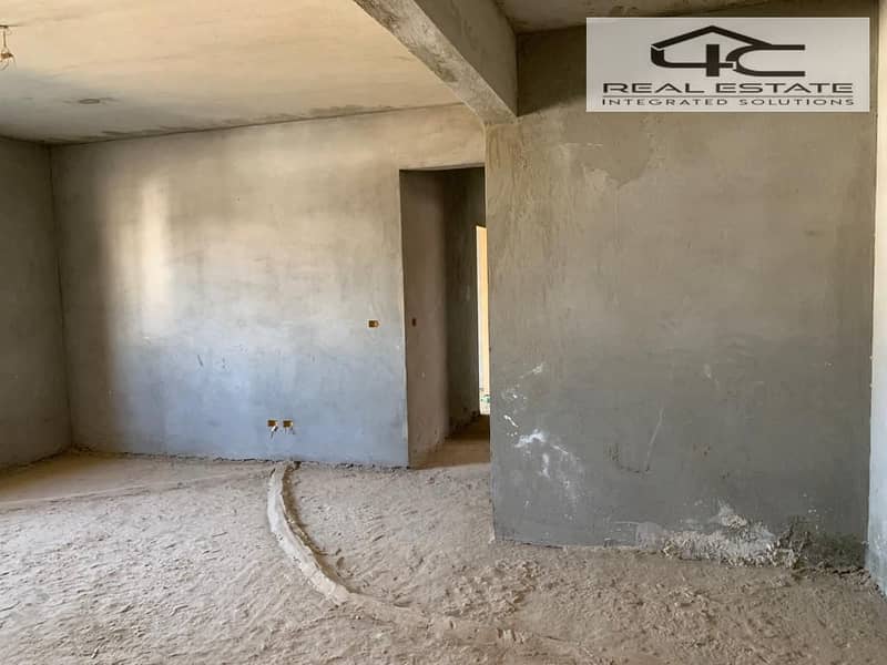 12 WhatsApp Image 2025-12-07 at 12.21. 34 PM (2). jpeg