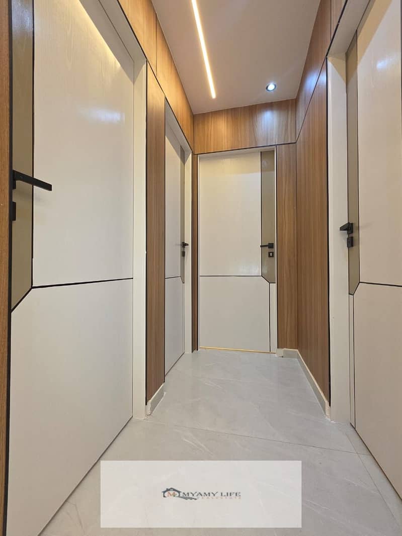 11 WhatsApp Image 2025-11-18 at 11.58. 43 AM. jpeg