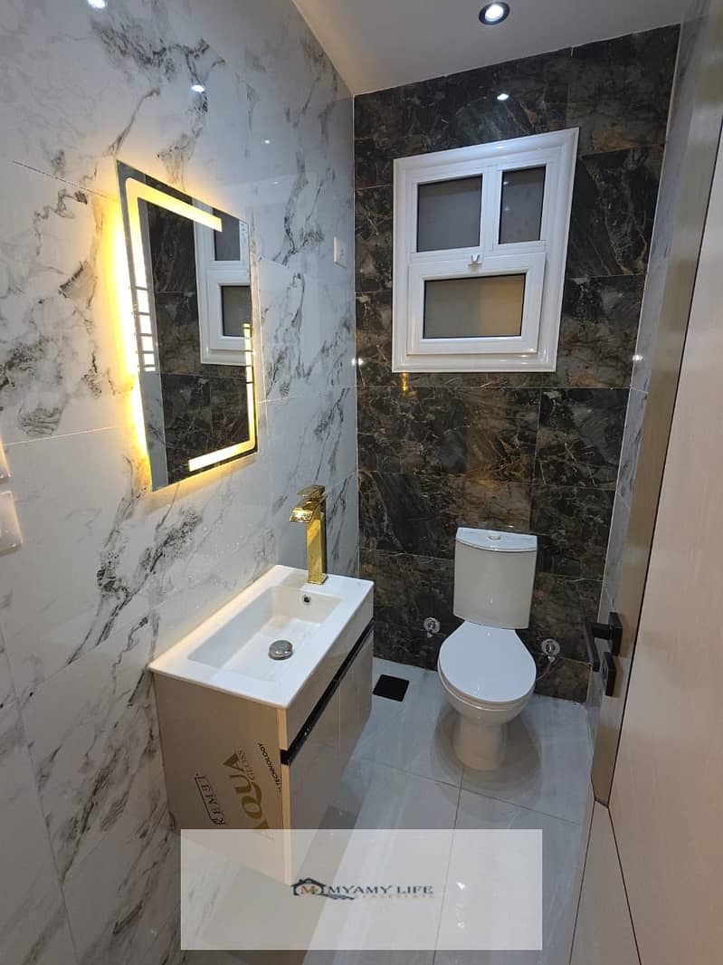 12 WhatsApp Image 2025-11-18 at 11.58. 44 AM (1). jpeg