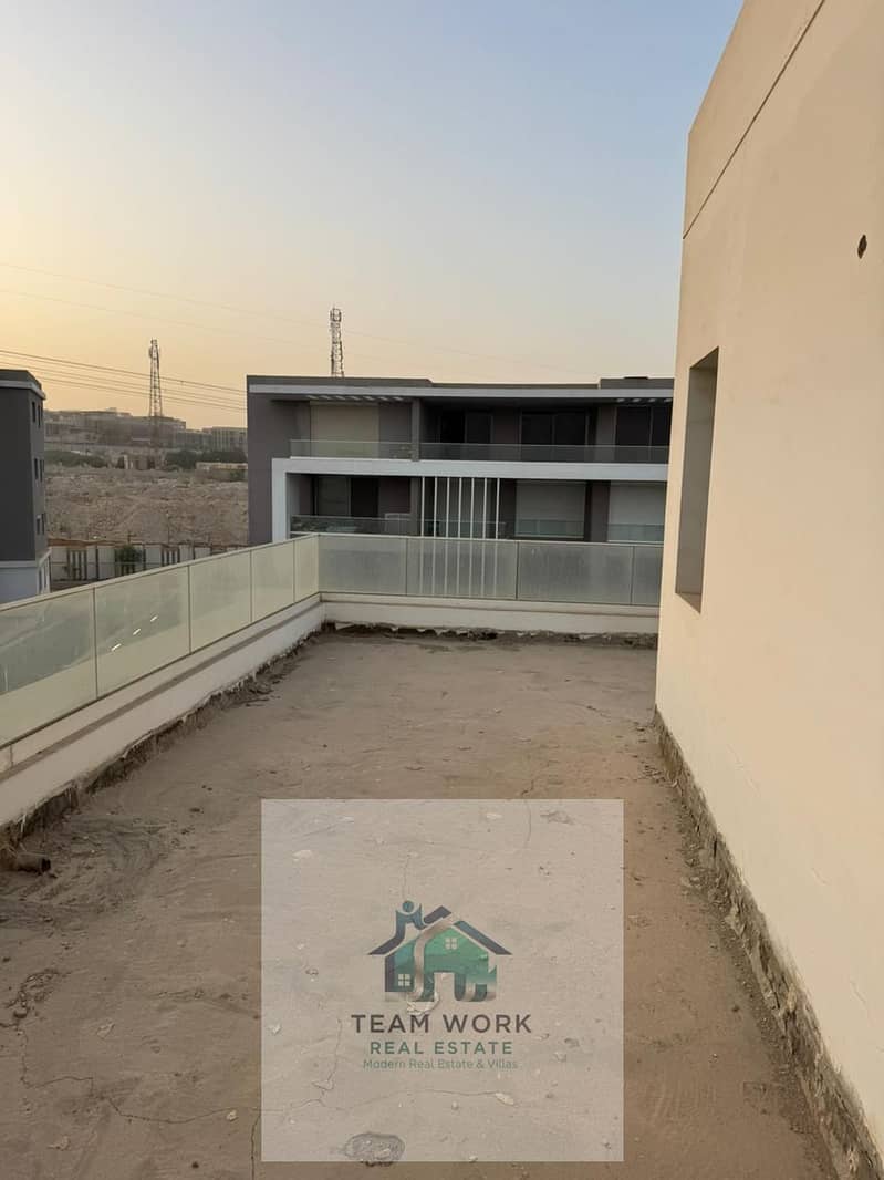 8 3ae943c2-0178-4810-ad0b-d96dee57a261. jpg