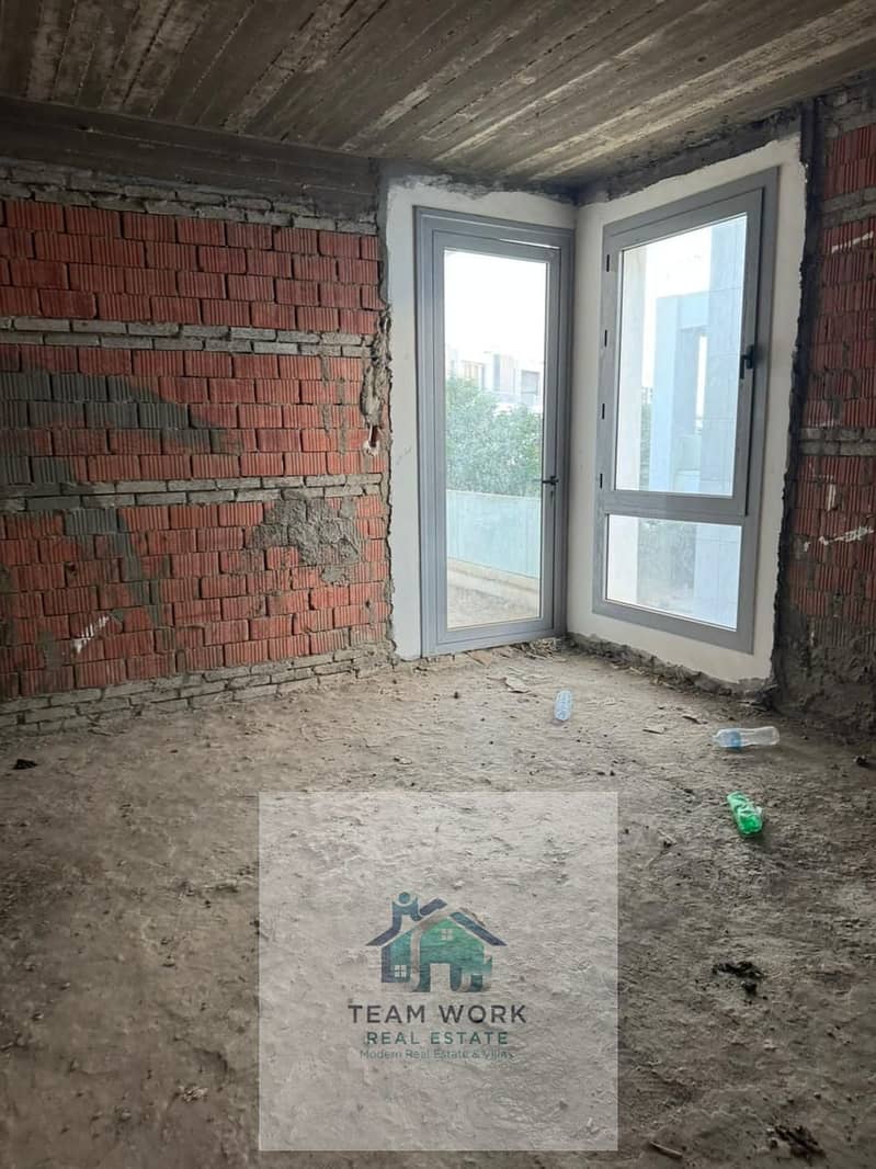 7 11ff4fe8-9ec0-4e3d-be9f-7061d9dd386e. jpg