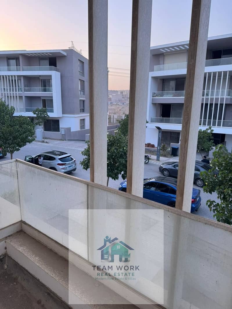 11 c424bb53-b6ea-4734-8060-0122a56f07b5. jpg