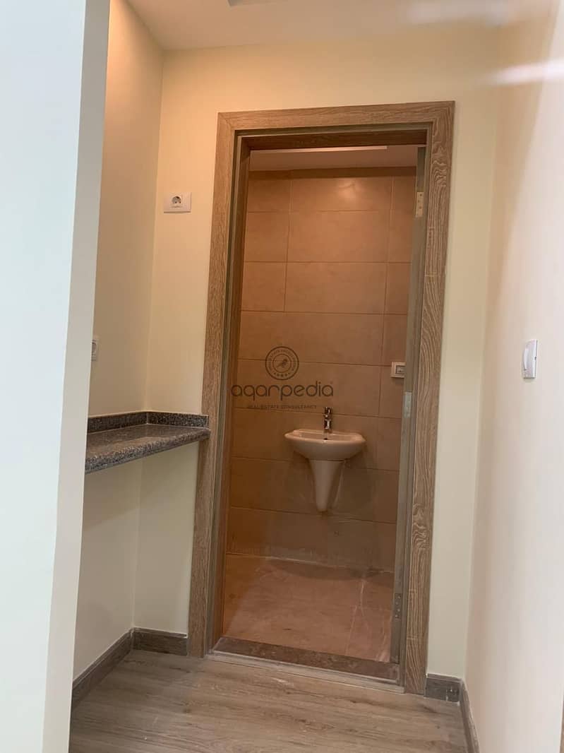 4 WhatsApp Image 2025-12-11 at 4.51. 56 PM (1). jpeg