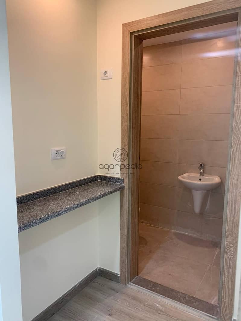 7 WhatsApp Image 2025-12-11 at 4.51. 57 PM (1). jpeg