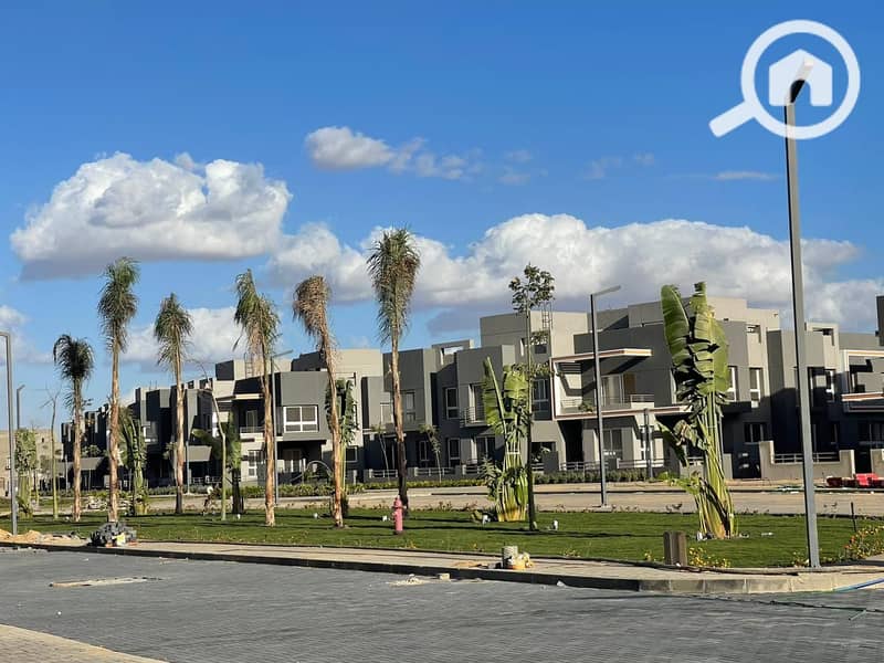 2 WhatsApp Image 2022-11-29 at 12.44. 28 PM. jpeg