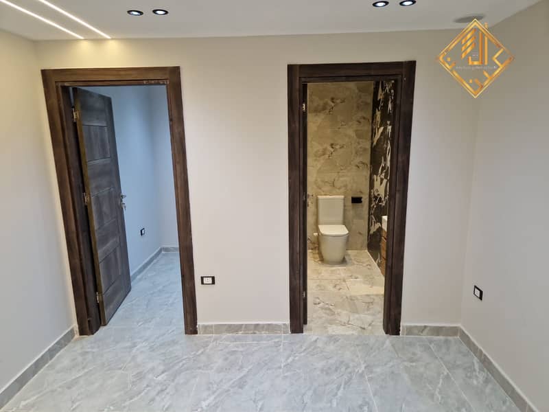 2 WhatsApp Image 2025-12-11 at 13.08. 27 (2). jpeg