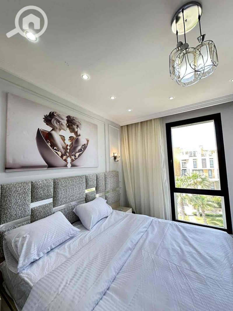 3 82efb51f-a825-4521-aa86-e8c237344e58. jpg