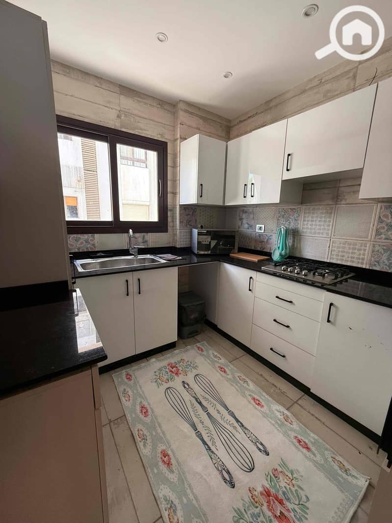 18 7b66b595-3b66-46d9-a475-cee209ace6ff. jpg