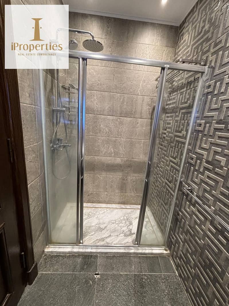 3 ba35b04c-14e2-4e5c-b2c6-bdd10de9b460. jpeg