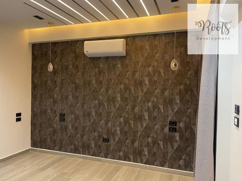 4 WhatsApp Image 2025-12-07 at 20.59. 48. jpeg