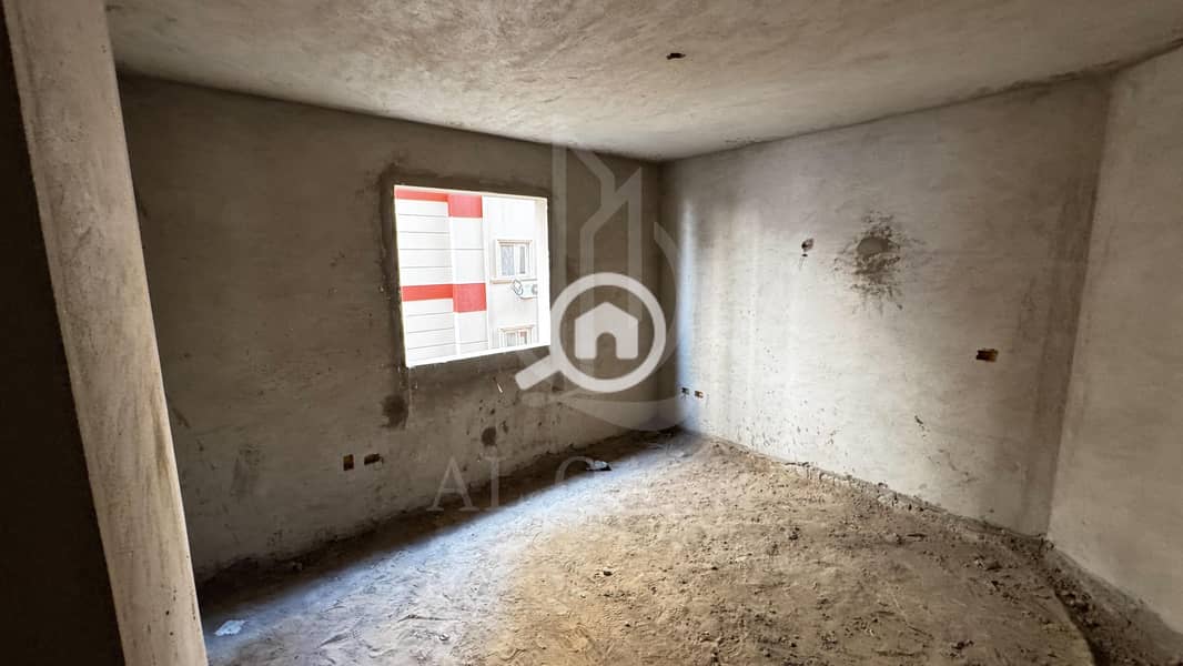 5 WhatsApp Image 2025-12-11 at 17.34. 07 (2). jpeg