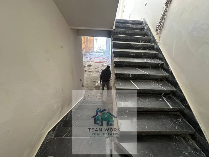 7 6e4cee8d-638a-4bb6-a54a-4e3357711f70. jpg