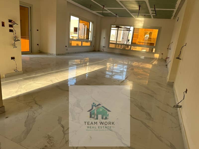 21 f09bf376-dccf-4e47-9fc0-7e0bb532ac47. jpg