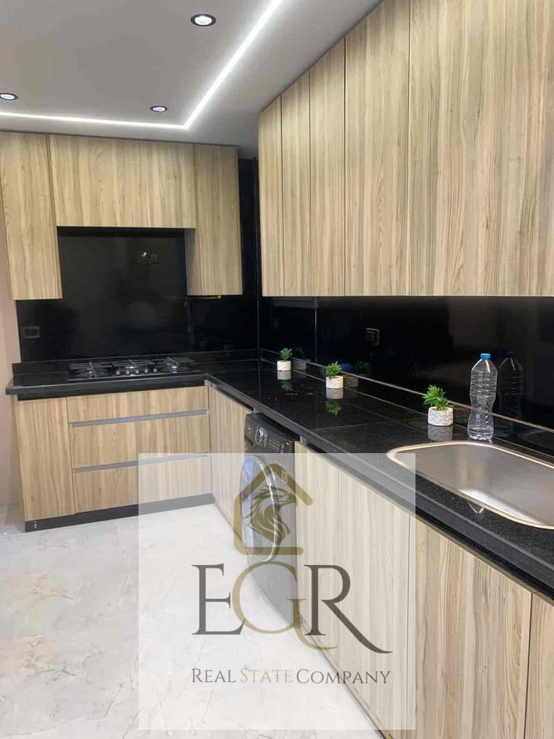 9 af2d19f0-7267-462f-be0b-b60567318266. jpg