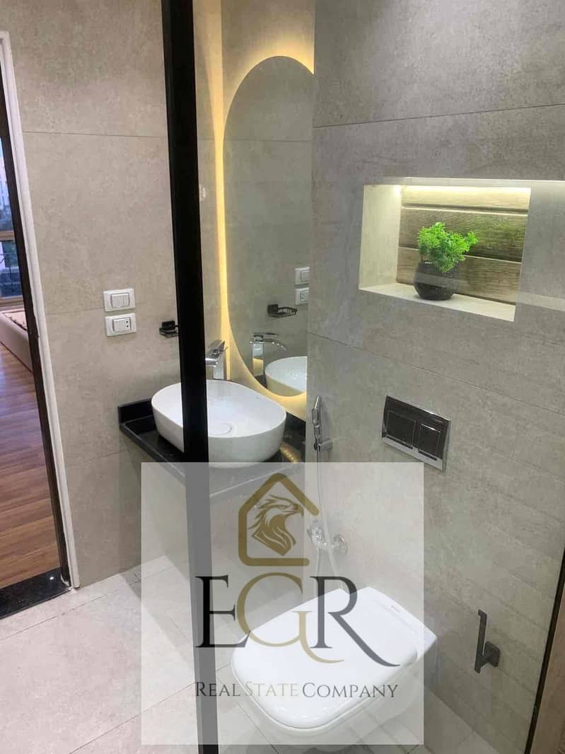 11 4583fcbd-a99f-4d7b-8959-8b07e90e1c66. jpg